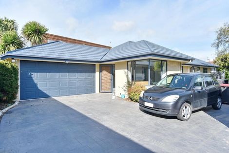 Photo of property in 30a Peer Street, Upper Riccarton, Christchurch, 8041