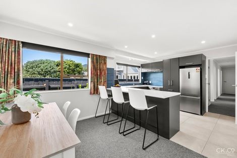 Photo of property in 19b Totara Crescent, Woburn, Lower Hutt, 5010