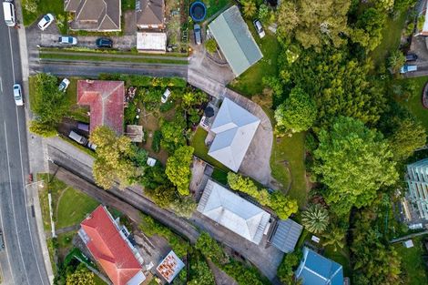 Photo of property in 23 Hutchinsons Road, Bucklands Beach, Auckland, 2014