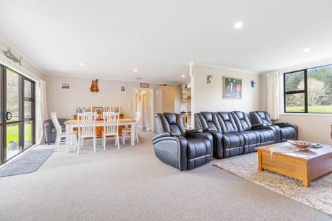 Photo of property in 424 Tapuiwahine Road, Otangiwai, Ongarue, 3997