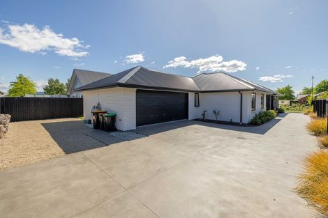 Photo of property in 3 Saint James Place, Rangiora, 7400