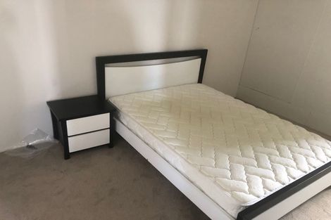 Photo of property in 2/24 Curacao Place, Half Moon Bay, Auckland, 2012