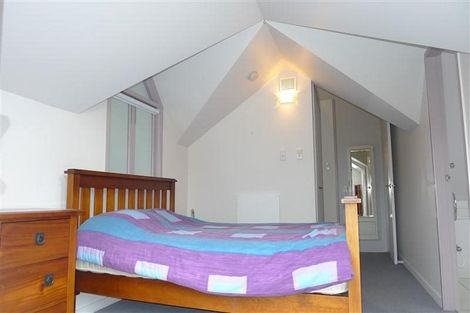 Photo of property in 36a Sutherland Crescent, Melrose, Wellington, 6023