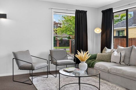 Photo of property in 6 Blossomdale Place, Bishopdale, Christchurch, 8053