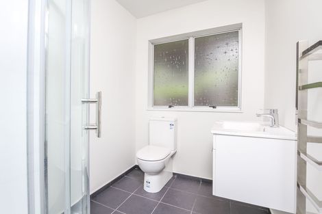 Photo of property in 1/18 Kashmir Road, Glen Eden, Auckland, 0602