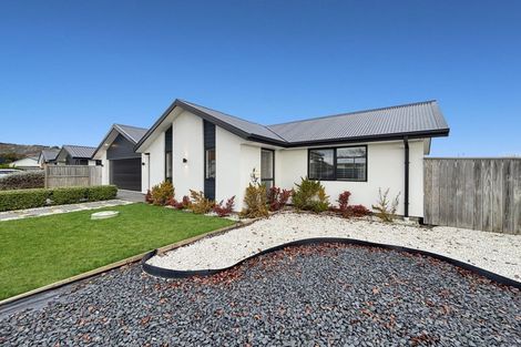 Photo of property in 2 Napper Place, Halswell, Christchurch, 8025