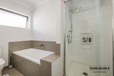 Photo of property in 6 Kapia Road, Westgate, Auckland, 0614