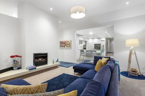 Photo of property in 1a Brown Street, Hauraki, Auckland, 0622