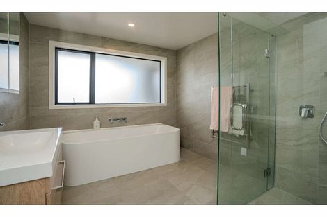 Photo of property in 1 Fernbird Grove, Kerikeri, 0294