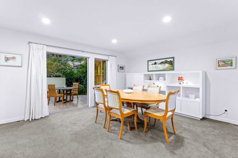 Photo of property in 18a Sylvan Park Avenue, Milford, Auckland, 0620