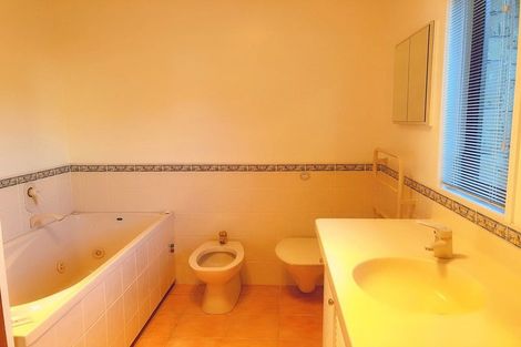 Photo of property in 175 Okura River Road, Okura, Albany, 0792