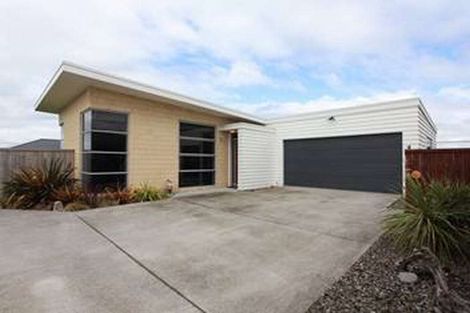 Photo of property in 3a Northpoint Way, Bell Block, New Plymouth, 4312