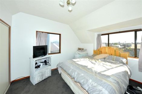 Photo of property in 52 Momorangi Crescent, Redwood, Christchurch, 8051