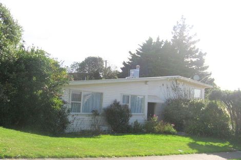 Photo of property in 2 Ernest Street, Ranui, Porirua, 5024