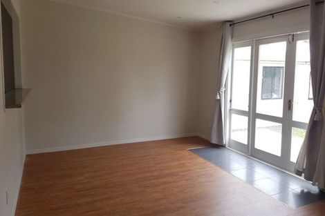 Photo of property in 29 Lincoln Road, Henderson, Auckland, 0610