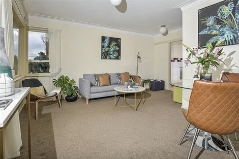 Photo of property in 3/25 Mount Albert Road, Mount Albert, Auckland, 1025