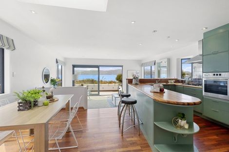 Photo of property in 191 Marine Parade, Seatoun, Wellington, 6022