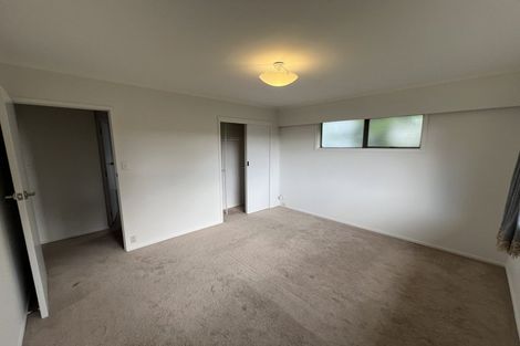 Photo of property in 19 Sartors Avenue, Northcross, Auckland, 0630