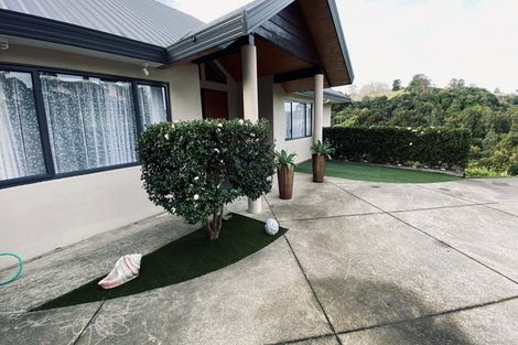 Photo of property in 34 Hayley Lane, East Tamaki Heights, Auckland, 2016
