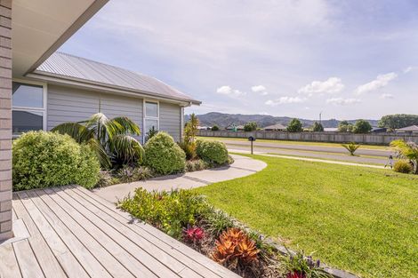 Photo of property in 263 Kupe Drive, Whitianga, 3510