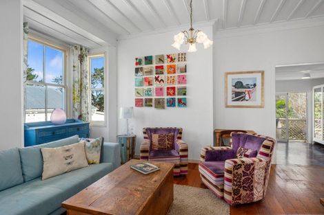 Photo of property in 1/59 Rawene Road, Birkenhead, Auckland, 0626