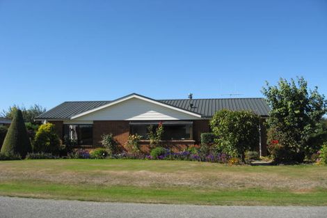Photo of property in 12 Grant Street, Temuka, 7920