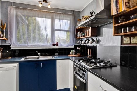 Photo of property in 30 Antonio Street, Stratford, 4332