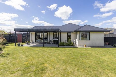 Photo of property in 1 Stratford (pvt) Way, Rangiora, 7400