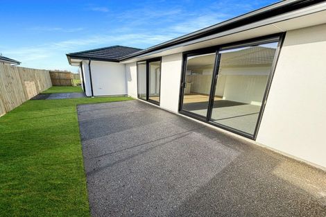 Photo of property in 16 Llew Summers Street, Belfast, Christchurch, 8051