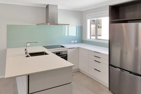 Photo of property in 7 John Reynolds Square, Hutt Central, Lower Hutt, 5010