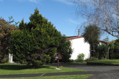 Photo of property in 32 Dunton Drive, Welcome Bay, Tauranga, 3112