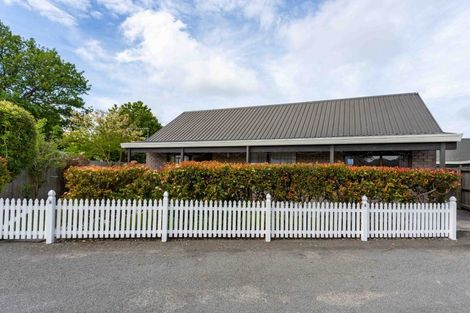 Photo of property in 60b Mcfaddens Road, St Albans, Christchurch, 8052