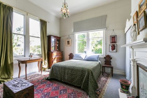 Photo of property in Finnis House, 31 Napier Terrace, Hospital Hill, Napier, 4110