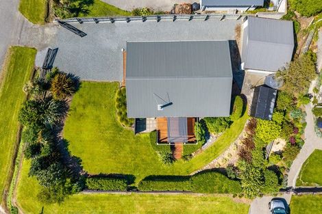 Photo of property in 2 Haywards Lane, Duvauchelle, 7581