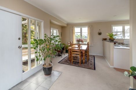 Photo of property in 110 Brandon Street, Featherston, 5710