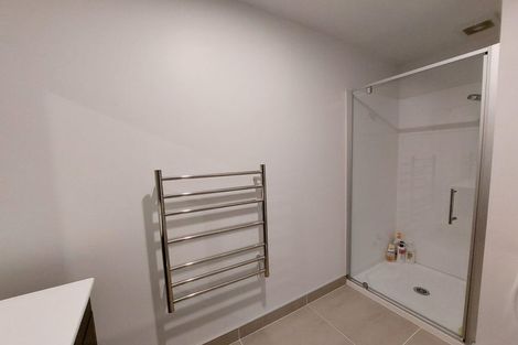 Photo of property in 2/210 Karori Road, Karori, Wellington, 6012