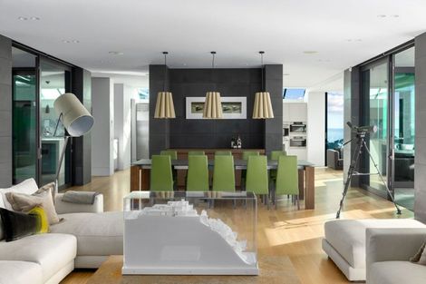 Photo of property in 41 Beach Road, Castor Bay, Auckland, 0620