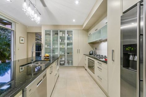 Photo of property in 182 Greenhithe Road, Greenhithe, Auckland, 0632