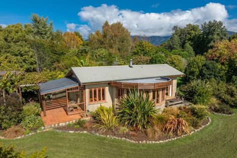 Photo of property in 65 Battery Road, Patons Rock, Takaka, 7182