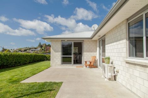 Photo of property in 23 Fairfax Crescent, Pyes Pa, Tauranga, 3112
