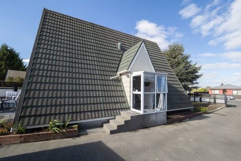 Photo of property in 170 Mcmurdo Street, Tinwald, Ashburton, 7700