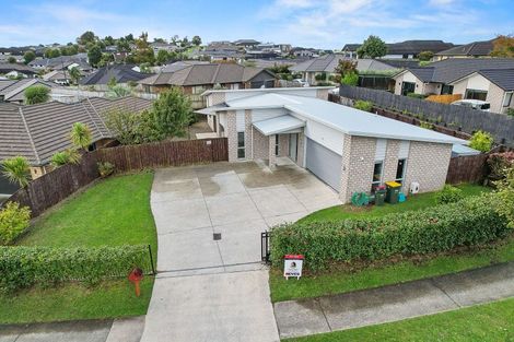 Photo of property in 64 Magellan Rise, Flagstaff, Hamilton, 3210