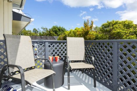 Photo of property in 20a Blue Mountains Road, Silverstream, Upper Hutt, 5019