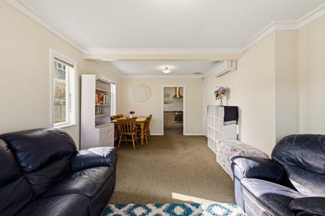 Photo of property in 19 Peel Place, Wainuiomata, Lower Hutt, 5014