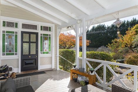 Photo of property in 2 Aerodrome Road, Dannevirke, 4972