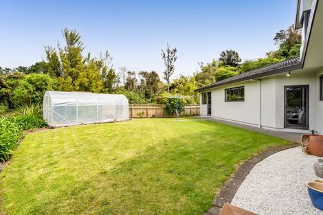 Photo of property in 371b Mangorei Road, Merrilands, New Plymouth, 4312