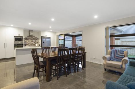 Photo of property in 62 Farrier Street, Papamoa, 3118