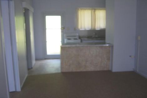 Photo of property in 3/9 Paris Place, Birkenhead, Auckland, 0626