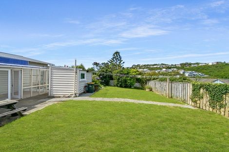 Photo of property in 5 Tarawera Road, Johnsonville, Wellington, 6037