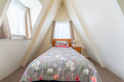 Photo of property in 40 Hislop Street, Geraldine, 7930